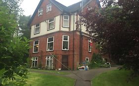 Oakfield Lodge Guest House Stockport